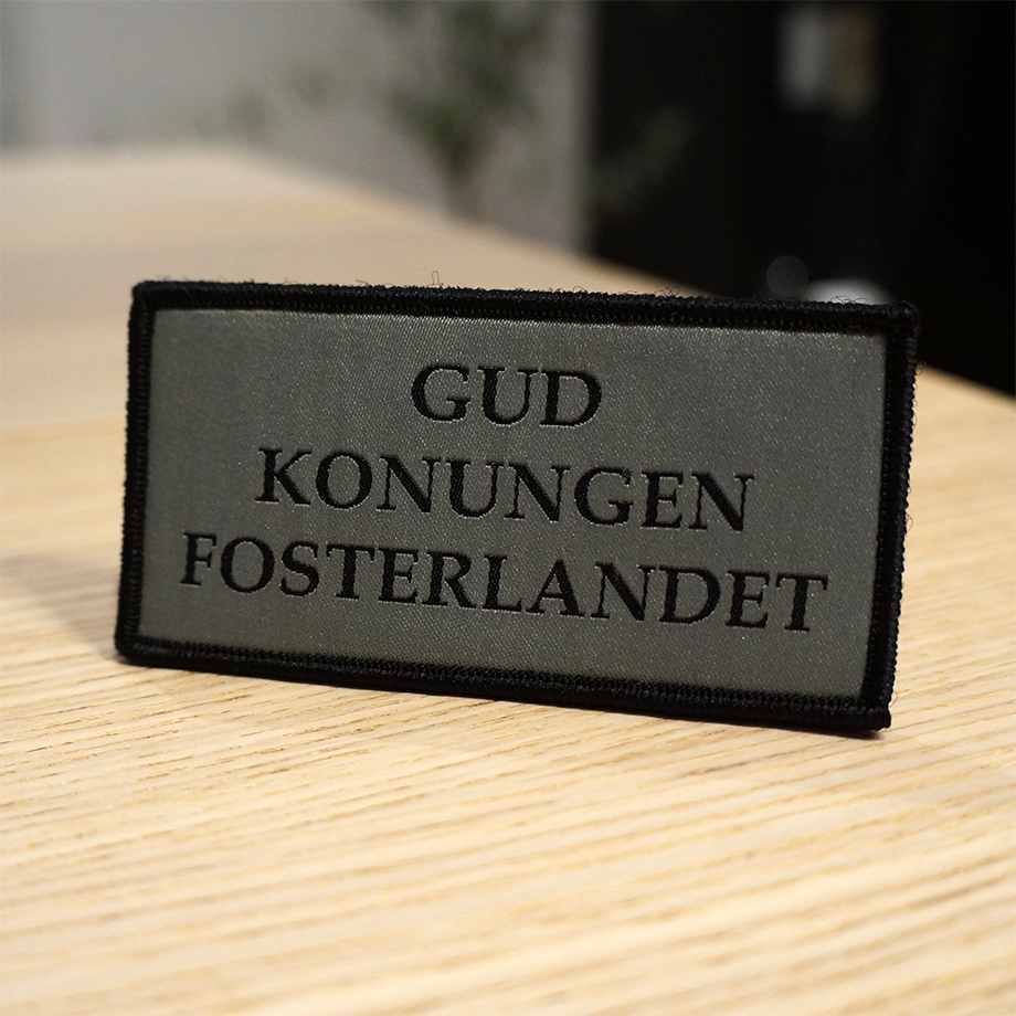 GUD - KONUNGEN - FOSTERLANDET