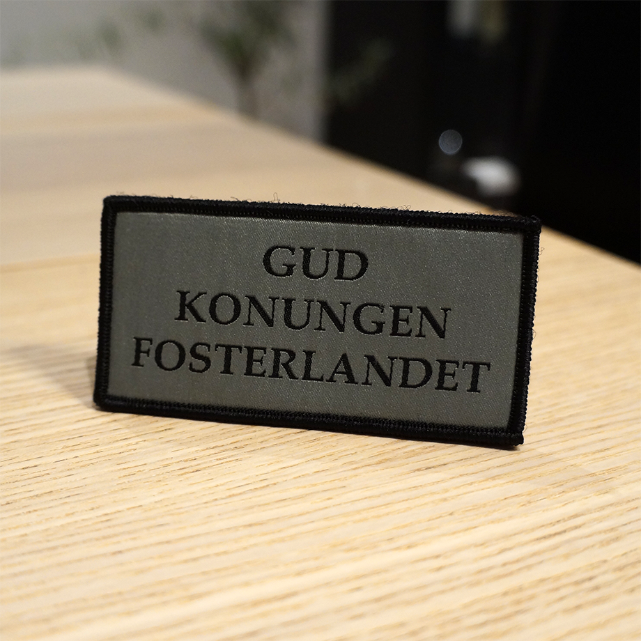 GUD - KONUNGEN - FOSTERLANDET